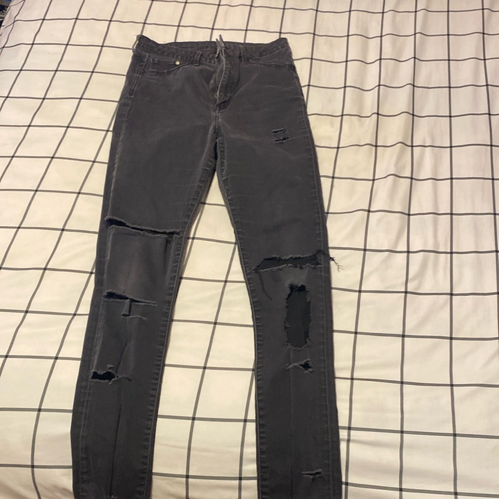 Ripped jeans
